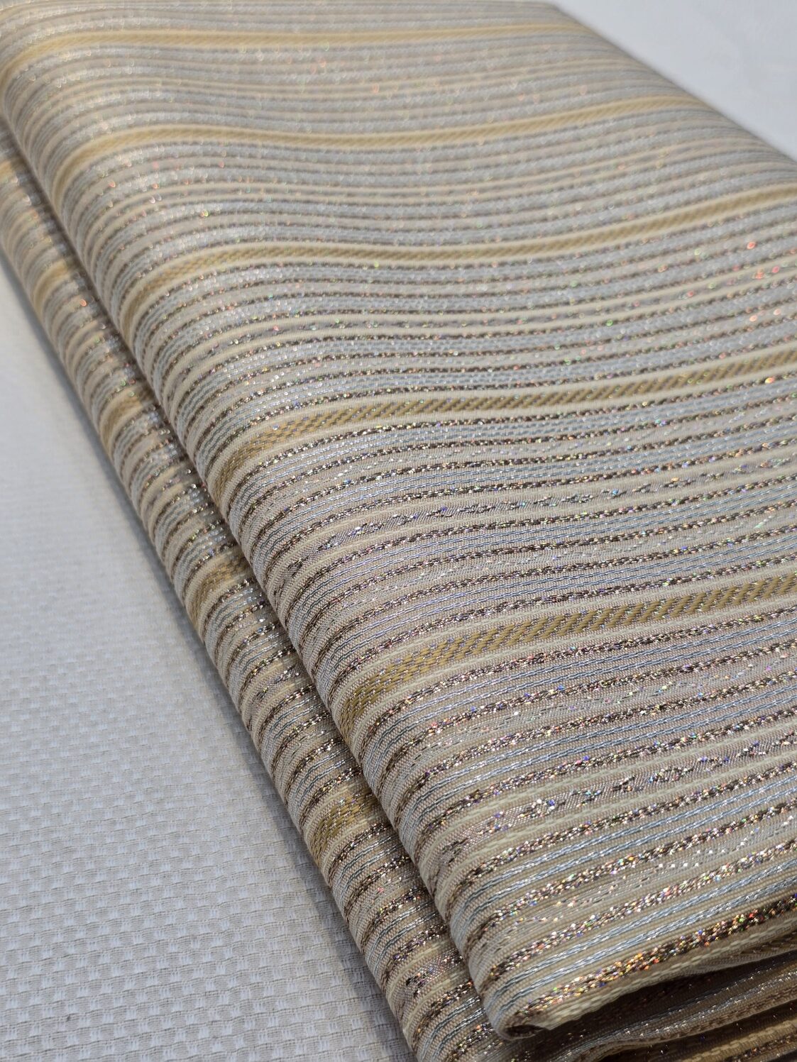 20260416_114553 Mensouj beige laser kradbel 04 – Image 1